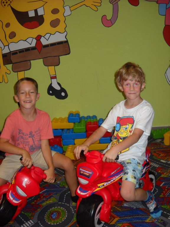 ROZPOCZĘCIE ROKU SZKOLNEGO W PRZEDSZKOLU PUBLICZNYM NR 6 W BRZEGU