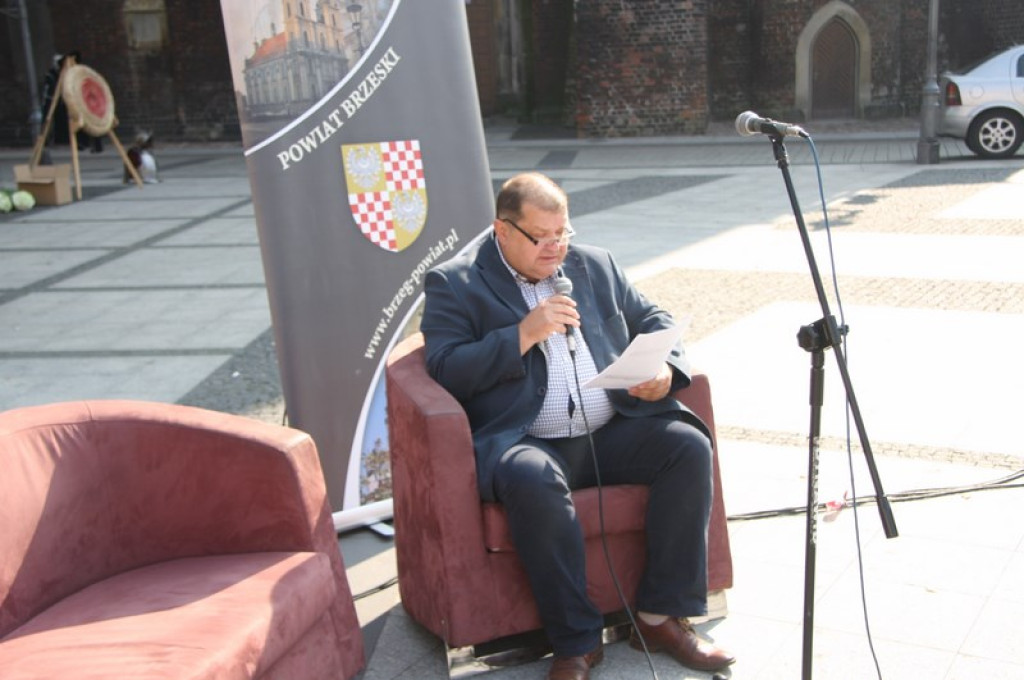 Narodowe Czytanie - Wspólnie czytamy Trylogię Henryka Sienkiewicza - FOTORELACJA