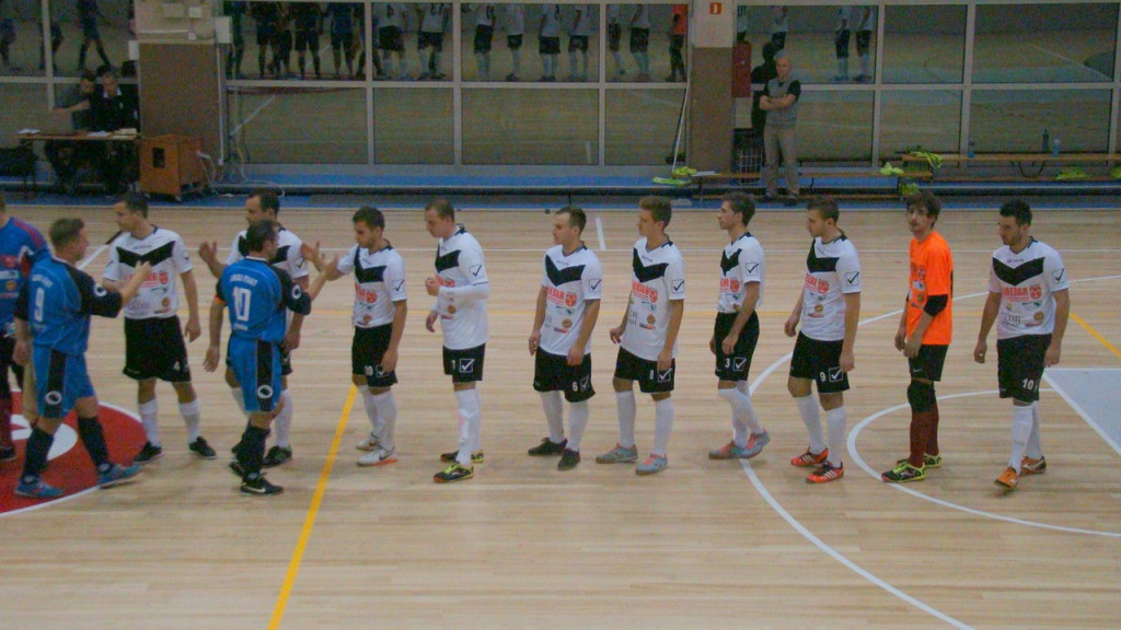 FUTSAL - II. LIGA  Dobra obrona, atak do poprawy