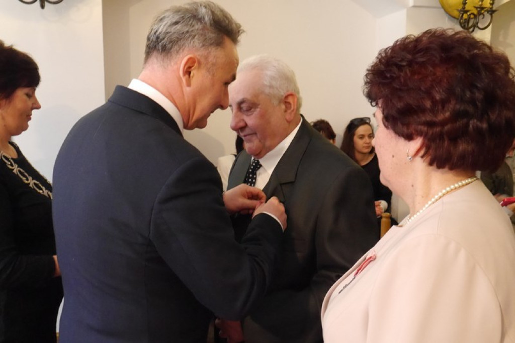 MAŁŻEŃSKIE  ROCZNICE