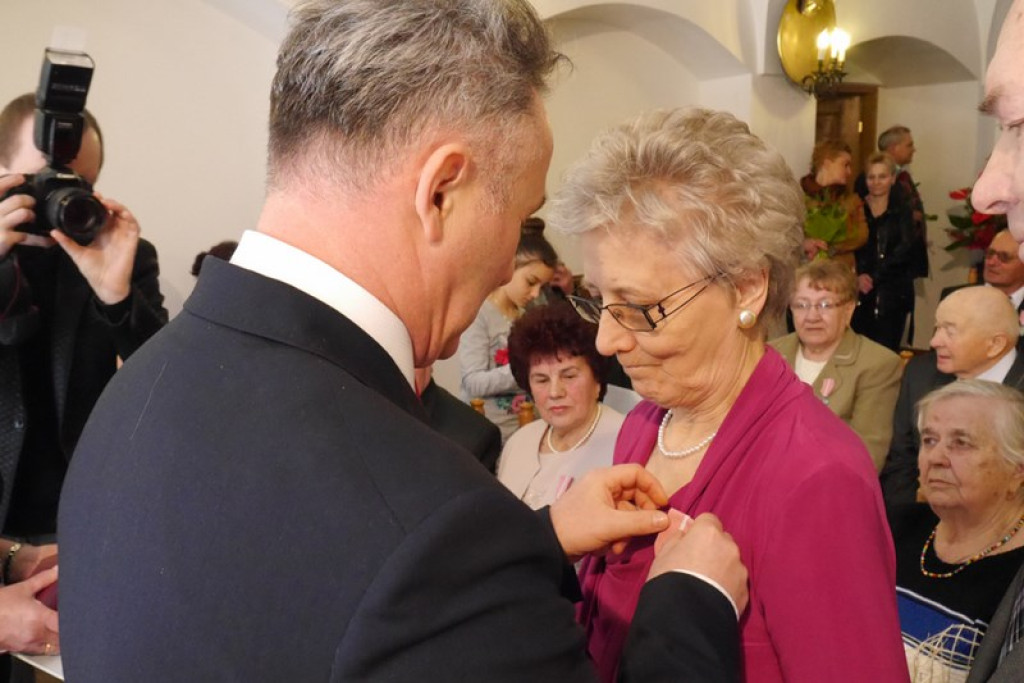 MAŁŻEŃSKIE  ROCZNICE