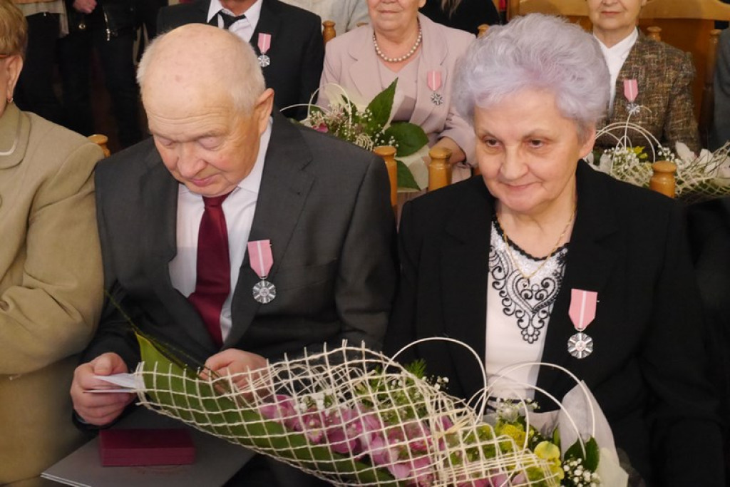 MAŁŻEŃSKIE  ROCZNICE