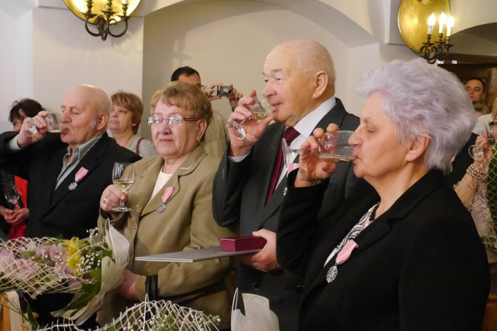 MAŁŻEŃSKIE  ROCZNICE