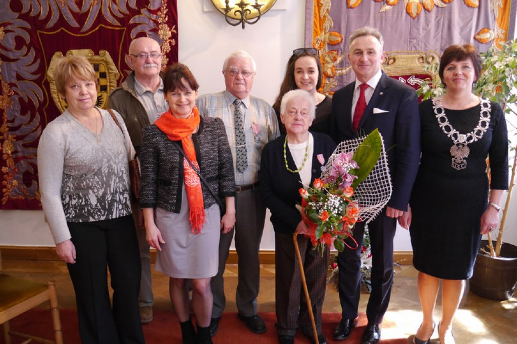 MAŁŻEŃSKIE  ROCZNICE