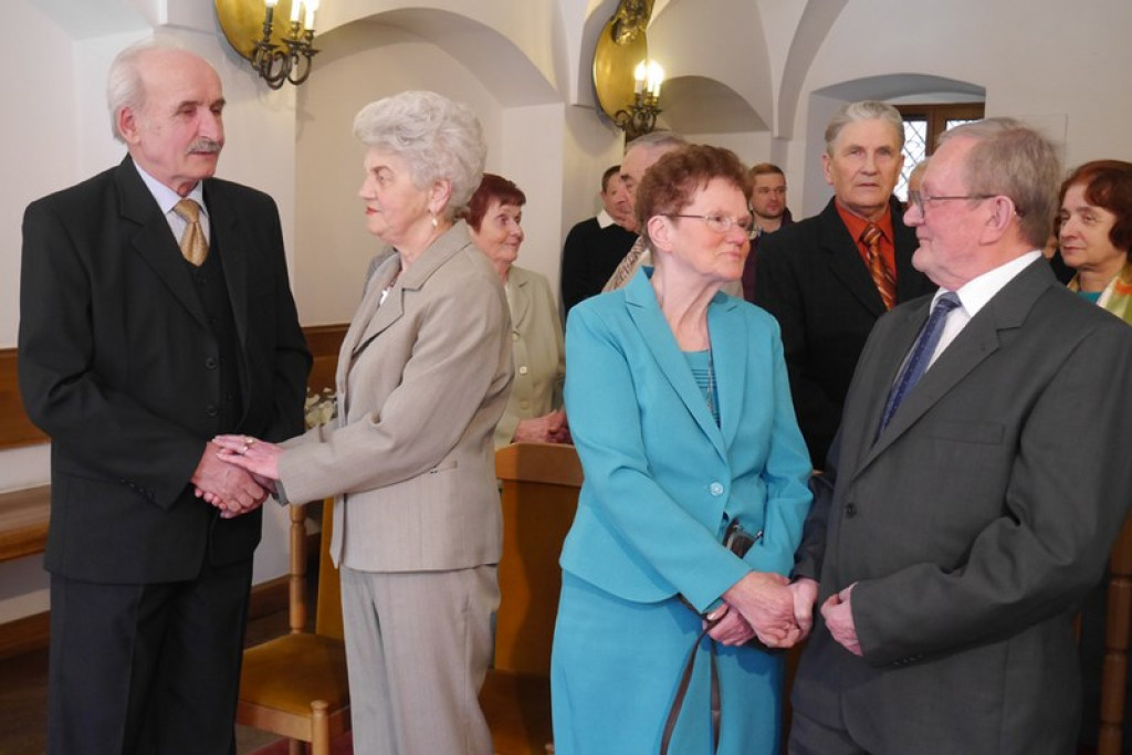 MAŁŻEŃSKIE  ROCZNICE