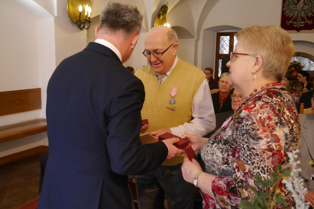 MAŁŻEŃSKIE  ROCZNICE