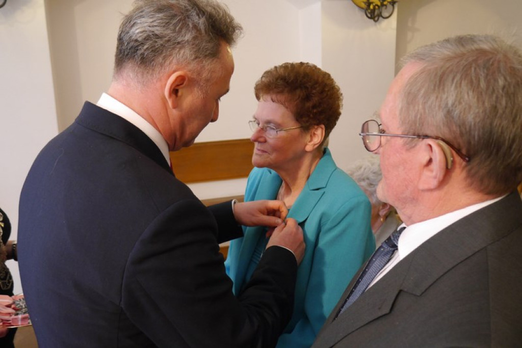 MAŁŻEŃSKIE  ROCZNICE