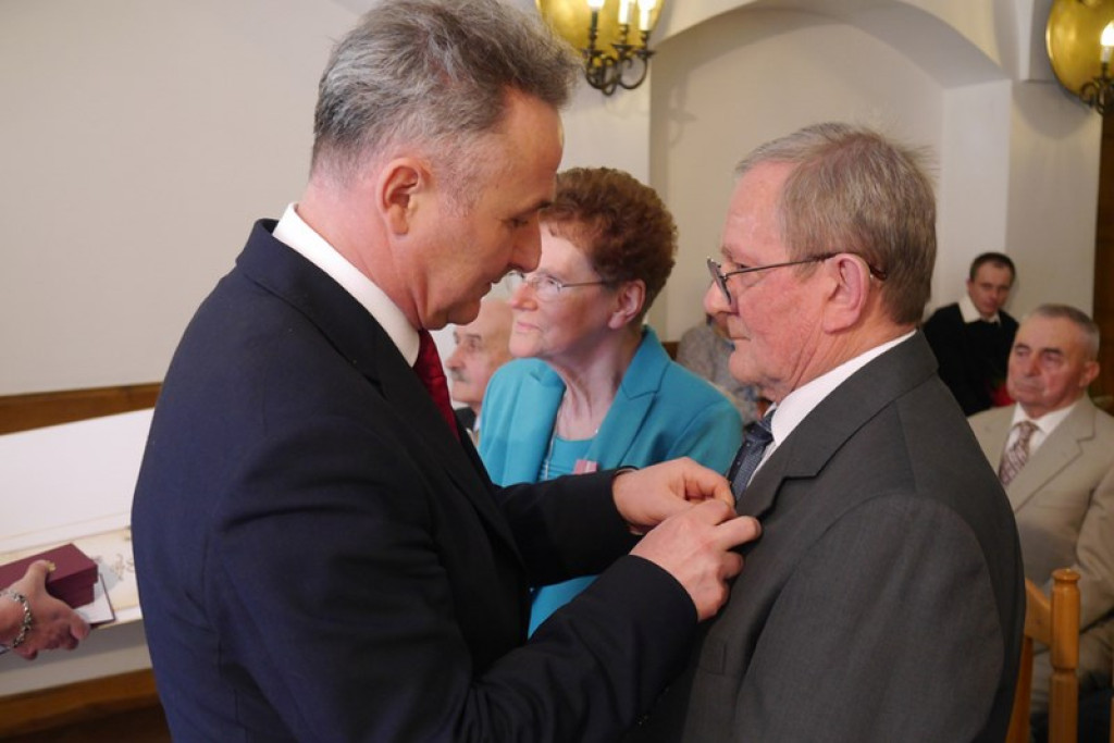 MAŁŻEŃSKIE  ROCZNICE