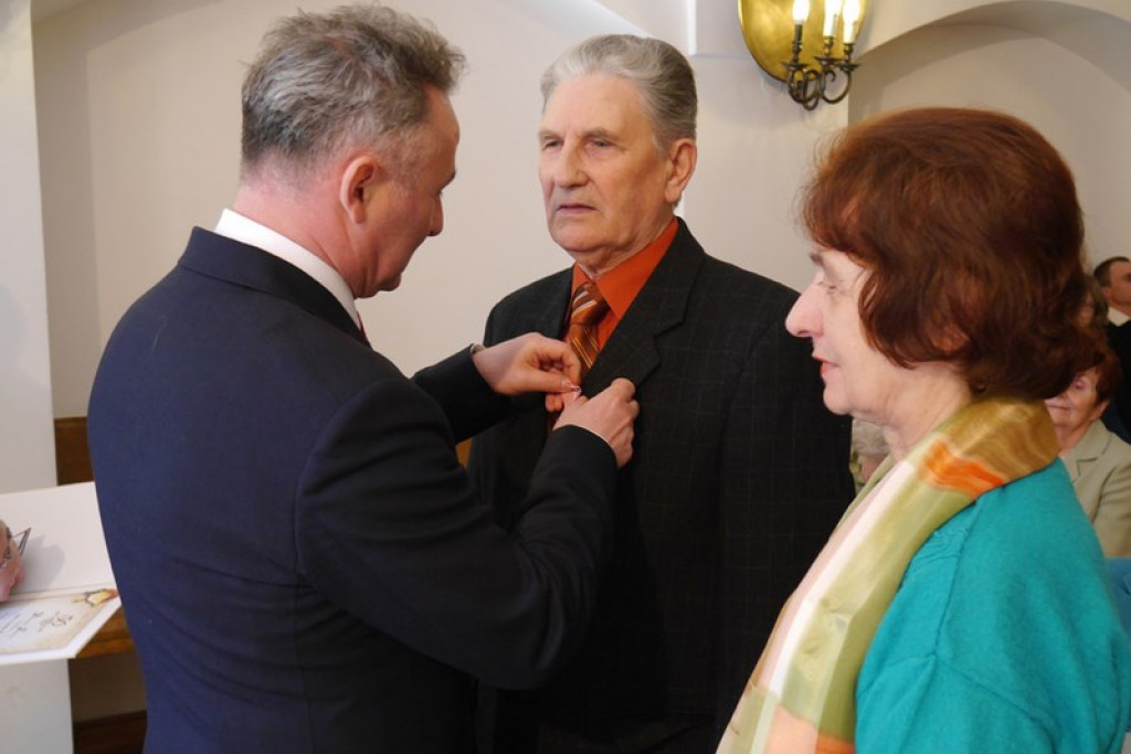 MAŁŻEŃSKIE  ROCZNICE