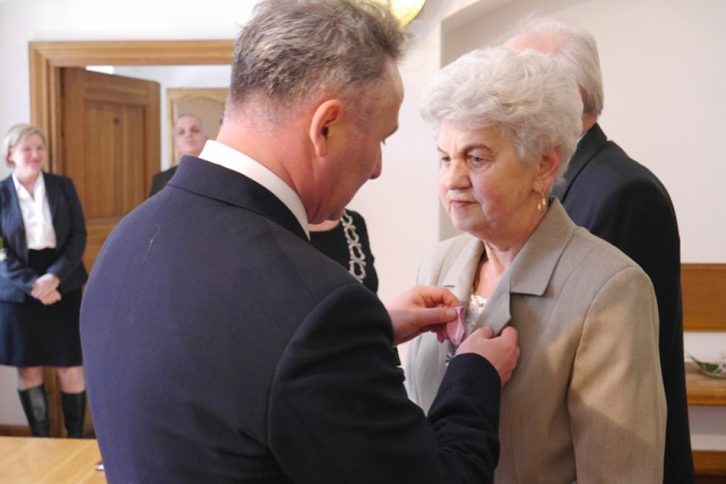 MAŁŻEŃSKIE  ROCZNICE