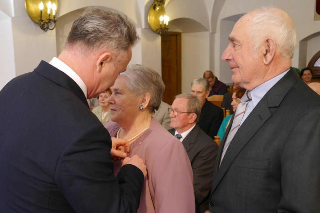 MAŁŻEŃSKIE  ROCZNICE