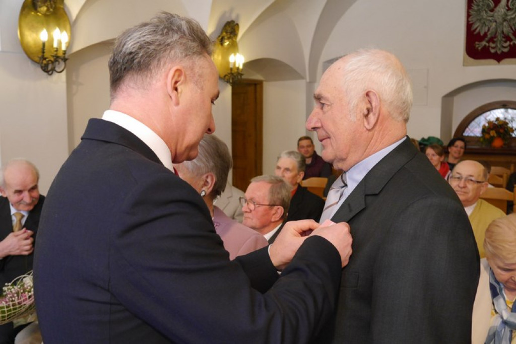 MAŁŻEŃSKIE  ROCZNICE