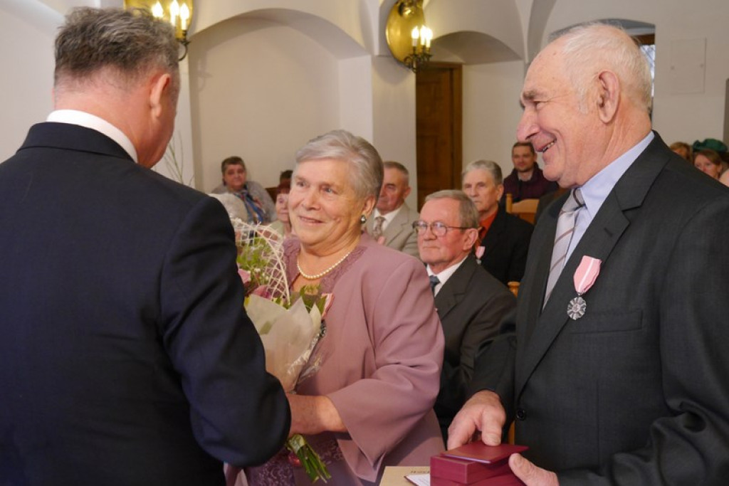 MAŁŻEŃSKIE  ROCZNICE