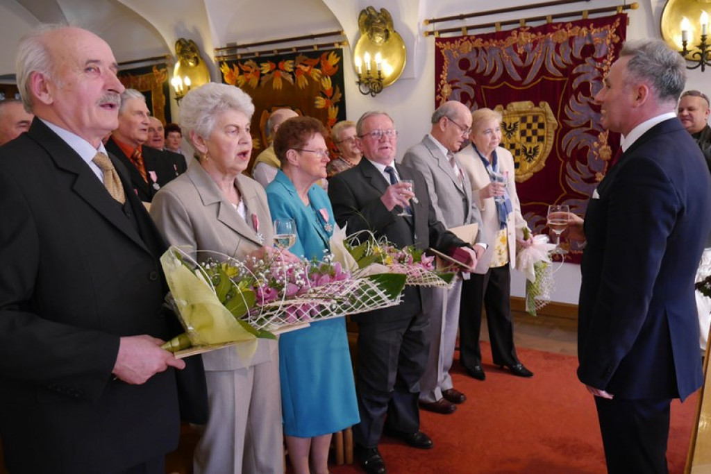 MAŁŻEŃSKIE  ROCZNICE