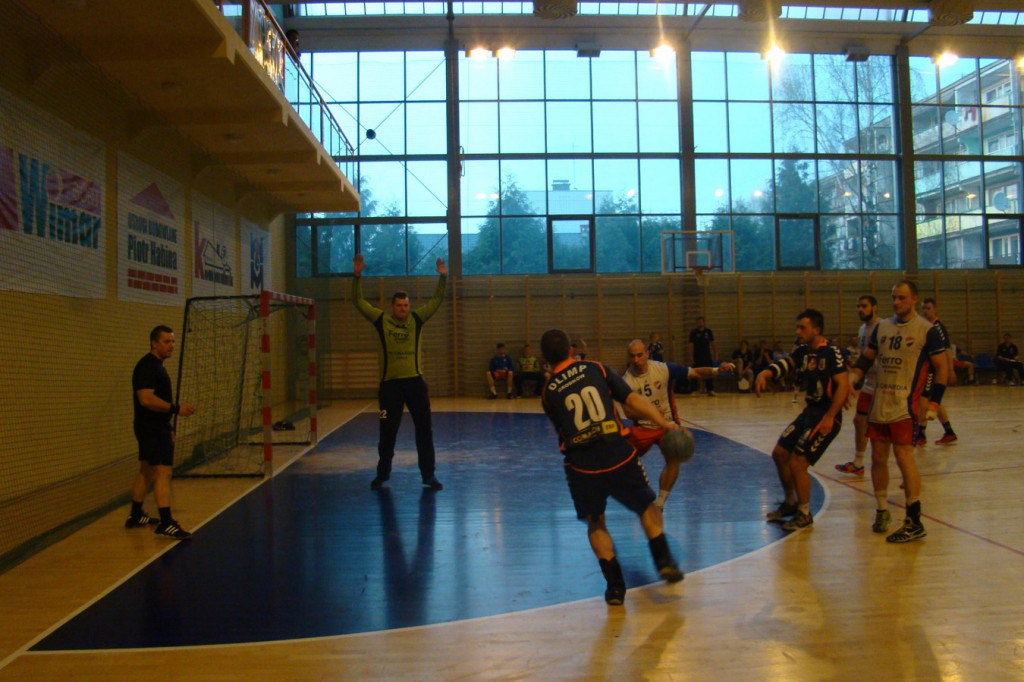 Przy pełnych trybunach