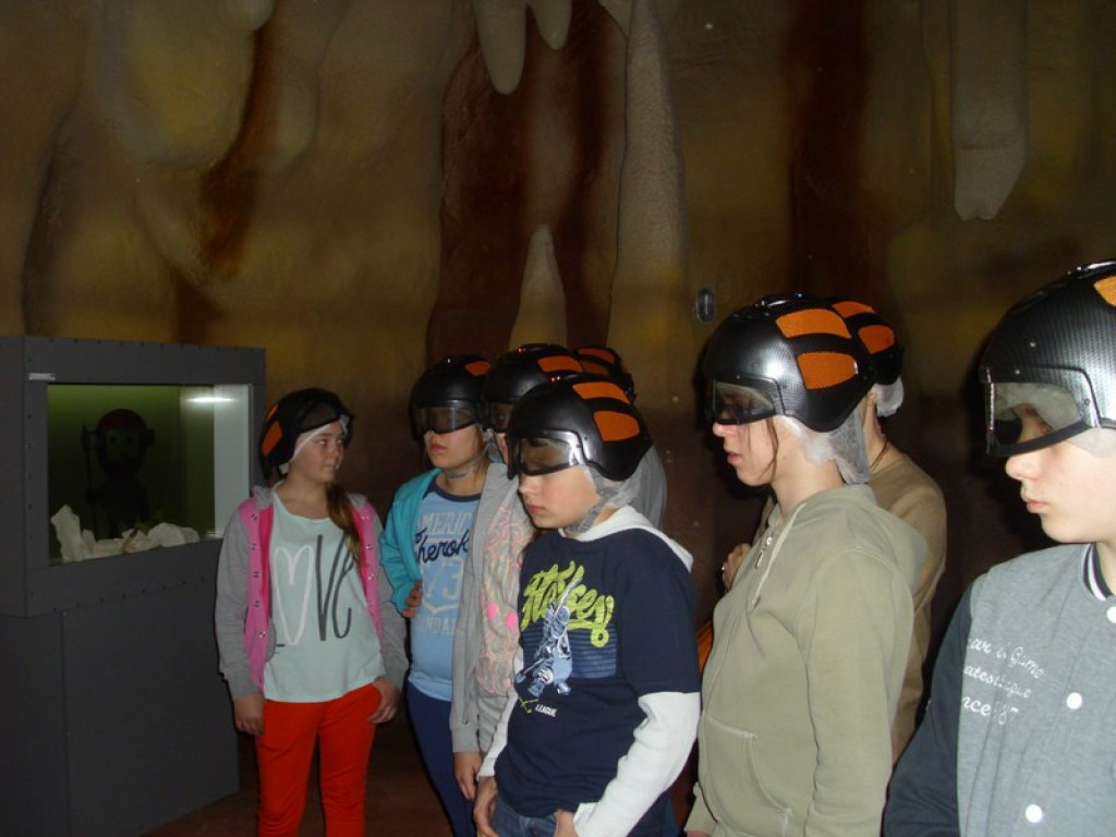 Fascynująca podróż  temponautów z PSP w Olszance, czyli wizyta w Krasiejowie