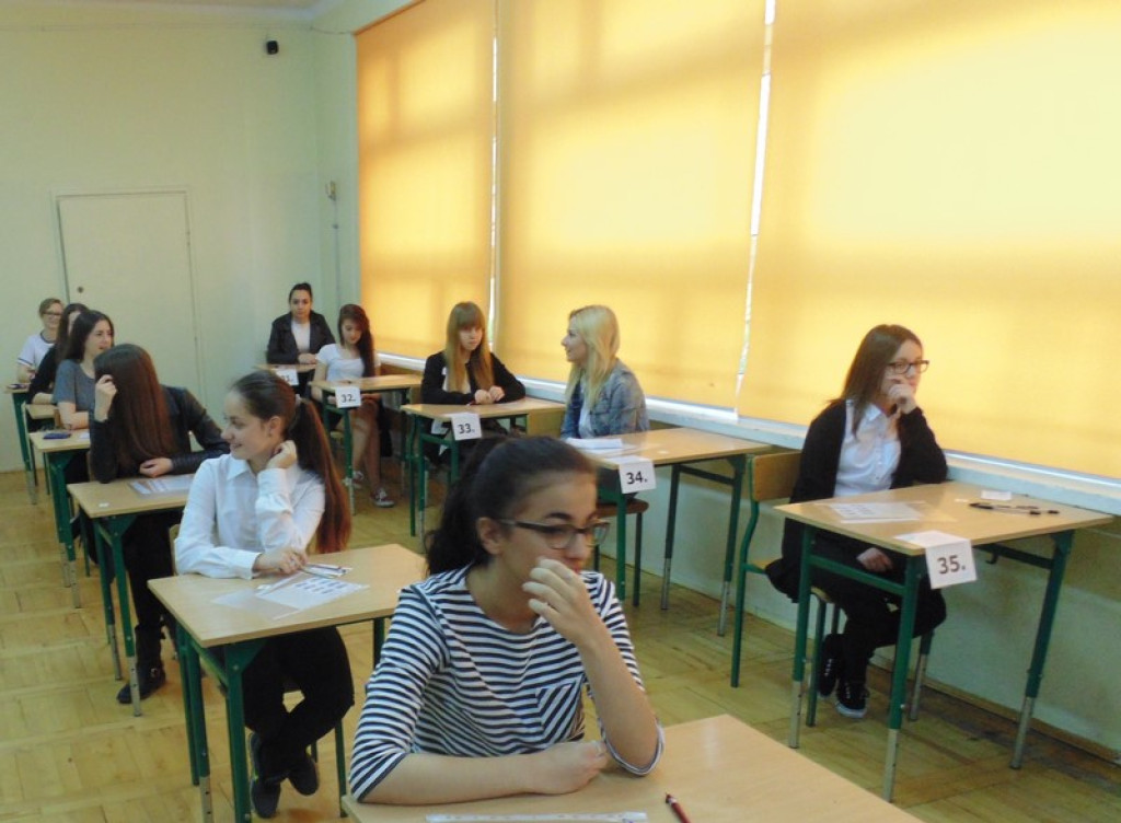 Ostatni dzień egzaminu gimnazjalnego - języki obce [galeria zdjęć]