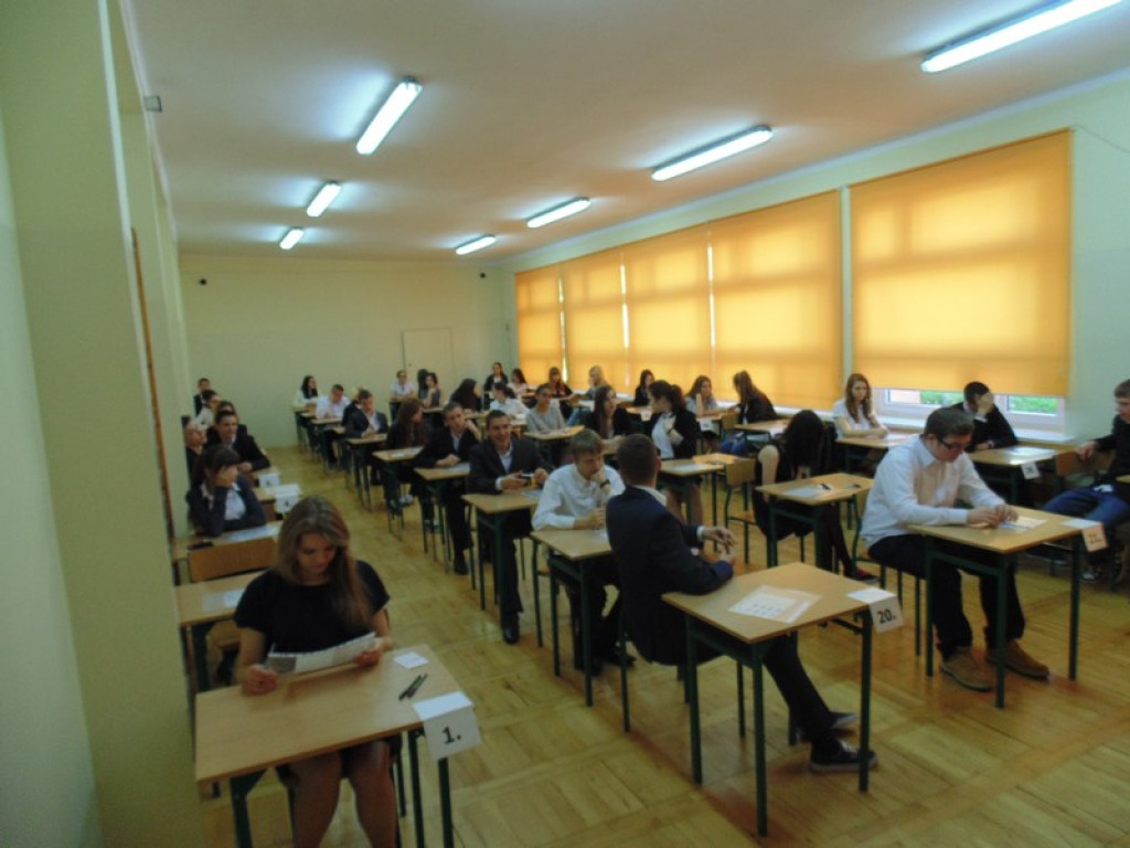 Ostatni dzień egzaminu gimnazjalnego - języki obce [galeria zdjęć]