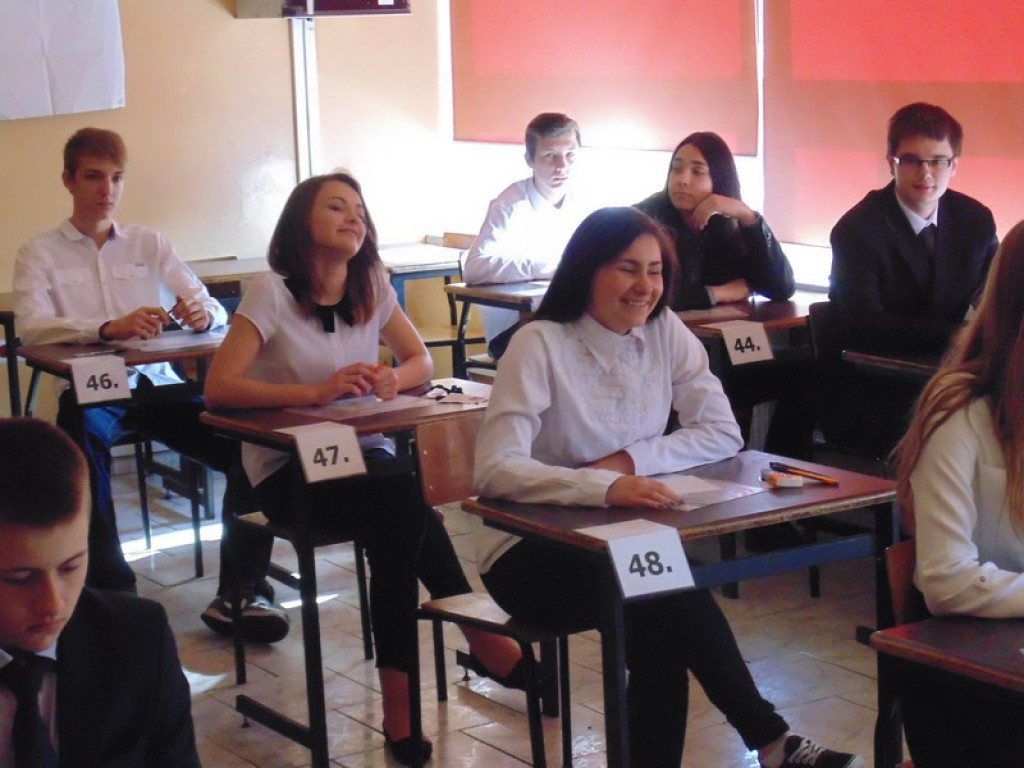 Ostatni dzień egzaminu gimnazjalnego - języki obce [galeria zdjęć]