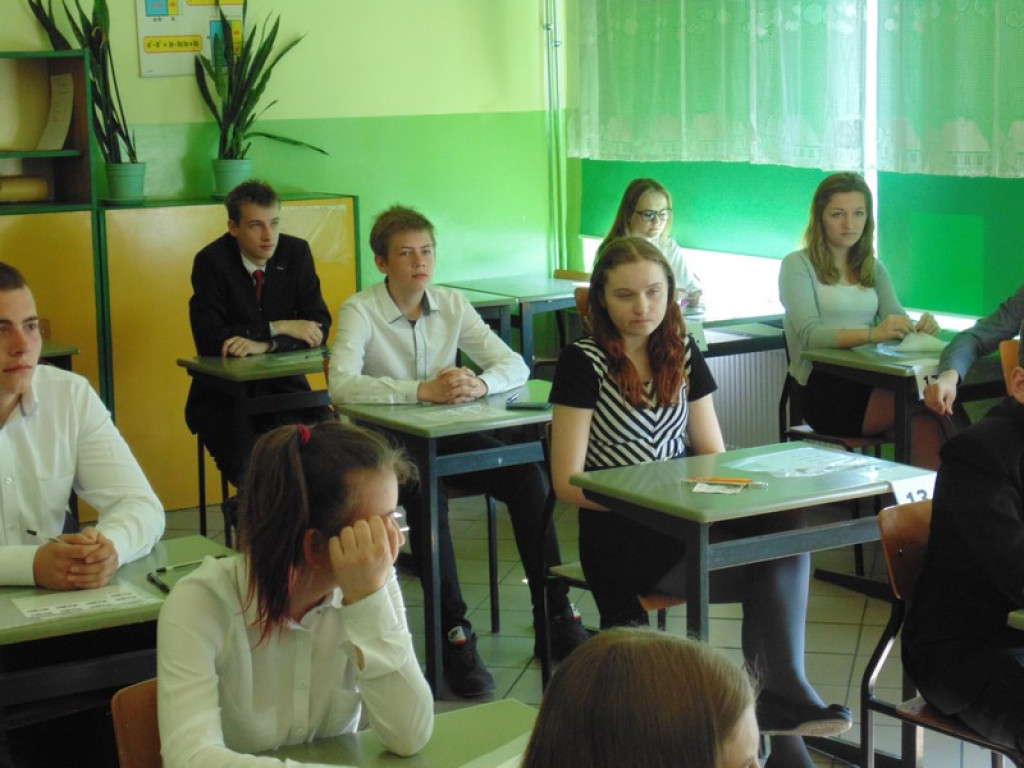Ostatni dzień egzaminu gimnazjalnego - języki obce [galeria zdjęć]