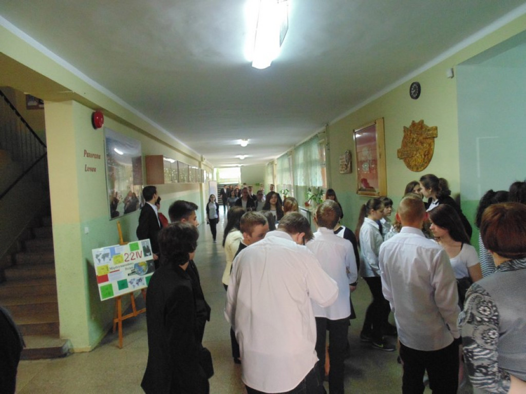 Ostatni dzień egzaminu gimnazjalnego - języki obce [galeria zdjęć]