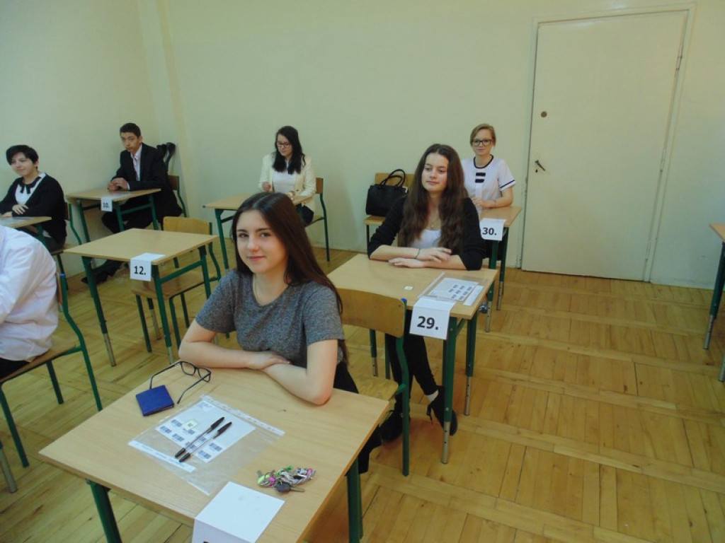 Ostatni dzień egzaminu gimnazjalnego - języki obce [galeria zdjęć]
