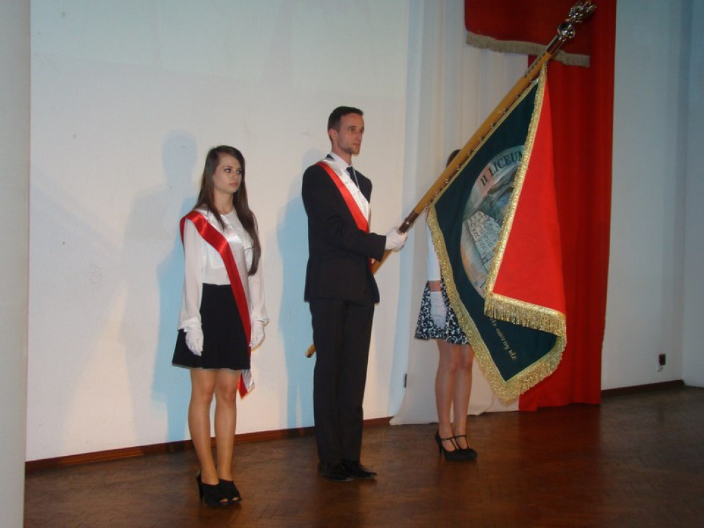 Uroczystość zakończenia roku w brzeskich szkołach średnich [FOTORELACJA]