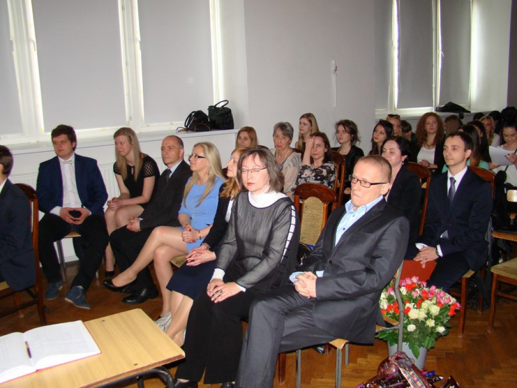 Uroczystość zakończenia roku w brzeskich szkołach średnich [FOTORELACJA]