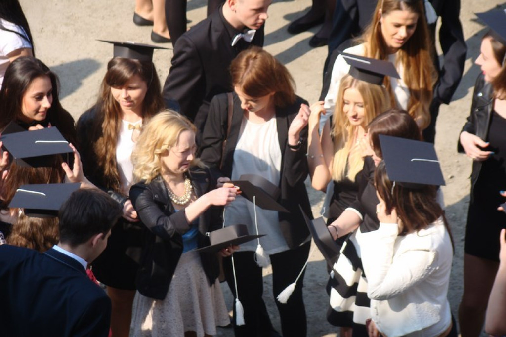 Ostatni dzień szkoły w I L.O. w Brzegu