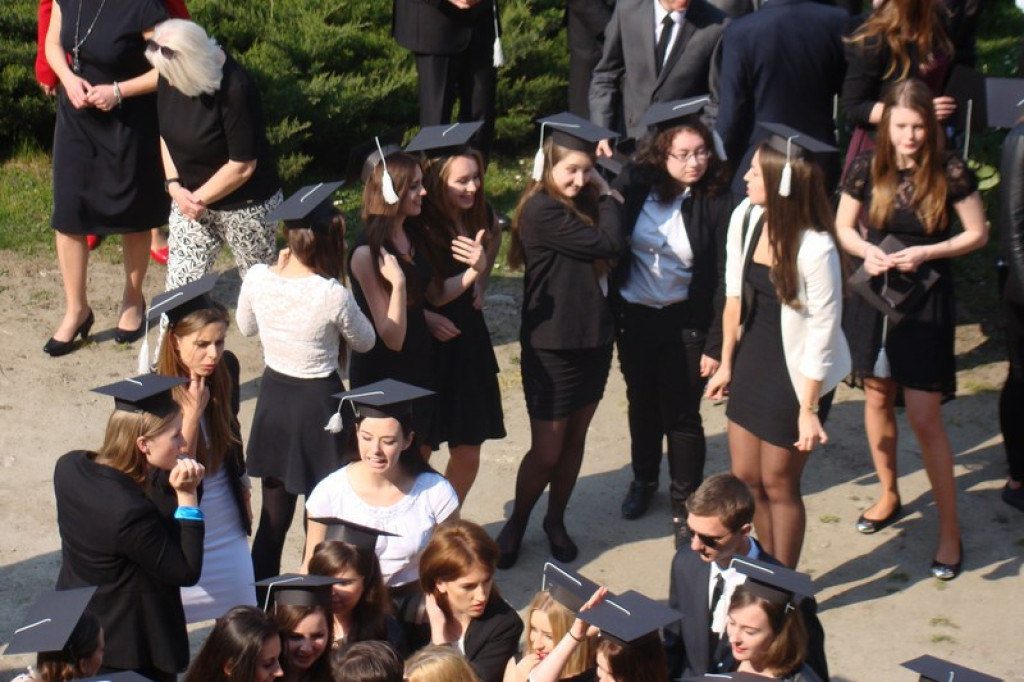 Ostatni dzień szkoły w I L.O. w Brzegu