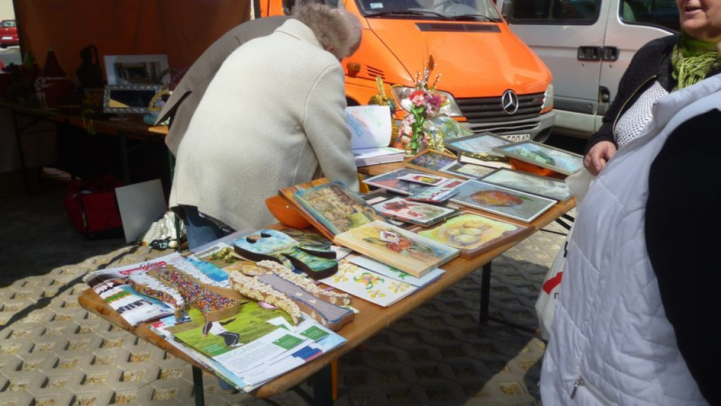 Trwają Dni Brzegu, Święto Flagi i prezentacja organizacji pozarządowych [fotorelacja]