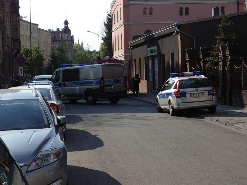 Pożar hali magazynowej w Brzegu [zdjęcia + video]