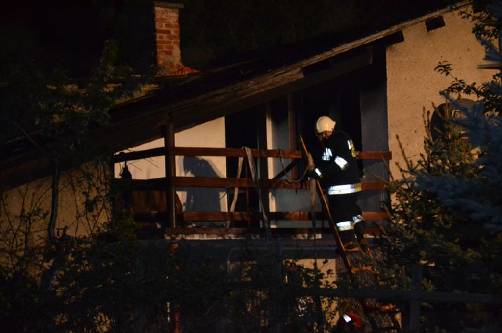 Pożar domu w Lewinie Brzeskim