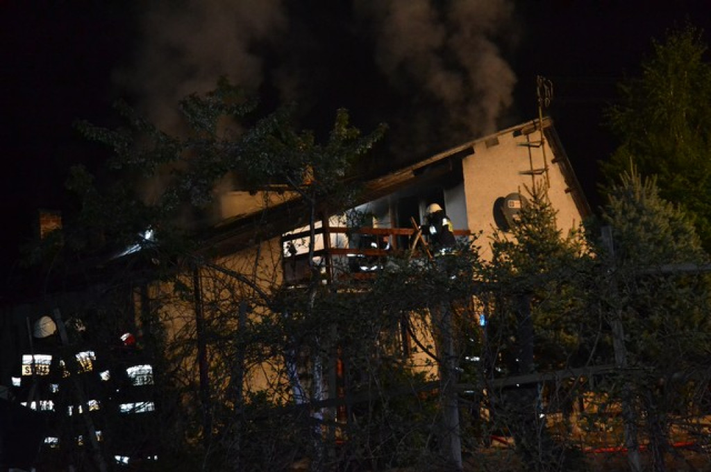 Pożar domu w Lewinie Brzeskim