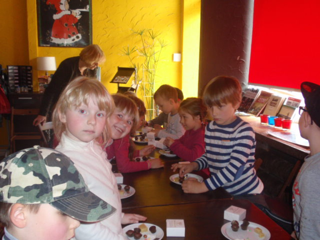 Dzieci z Przedszkola Publicznego nr 1 w Czekoladziarni