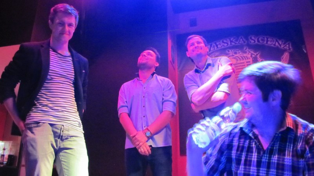 Shantażyści zacumowali do portu Brzeska Scena