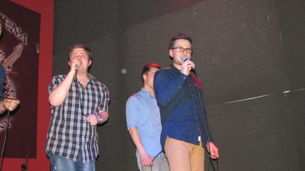 Shantażyści zacumowali do portu Brzeska Scena