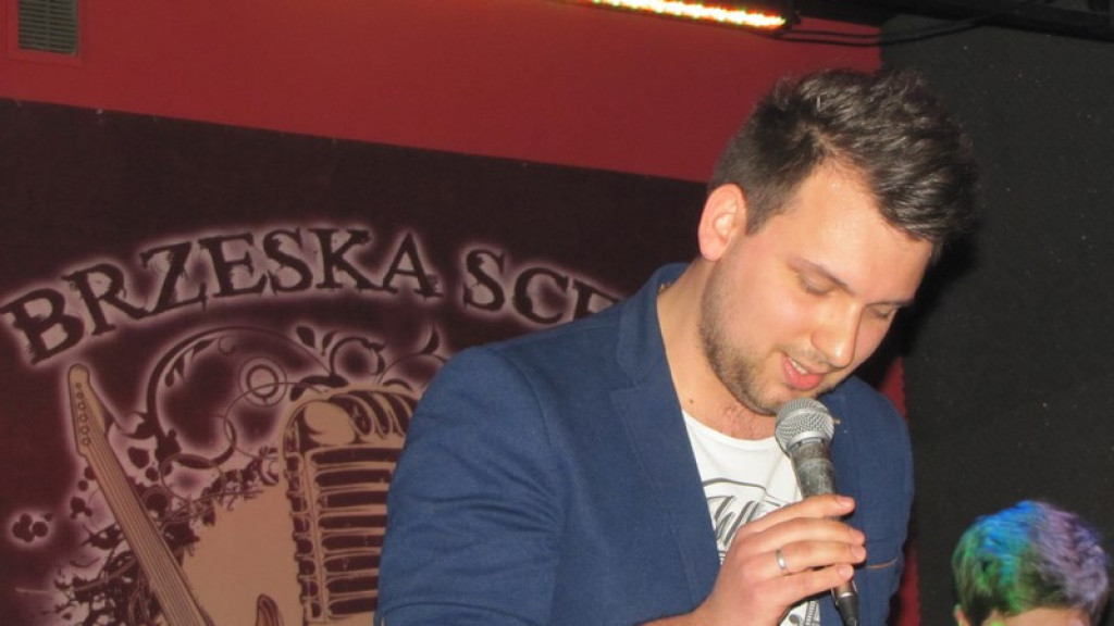 Shantażyści zacumowali do portu Brzeska Scena