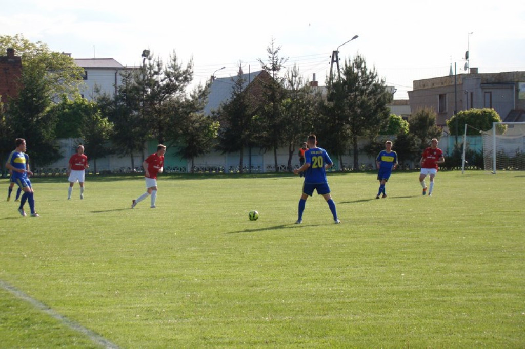 IV-ligowe derby Olimpii ze Stalą na remis