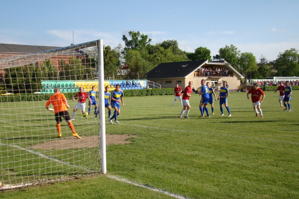 IV-ligowe derby Olimpii ze Stalą na remis