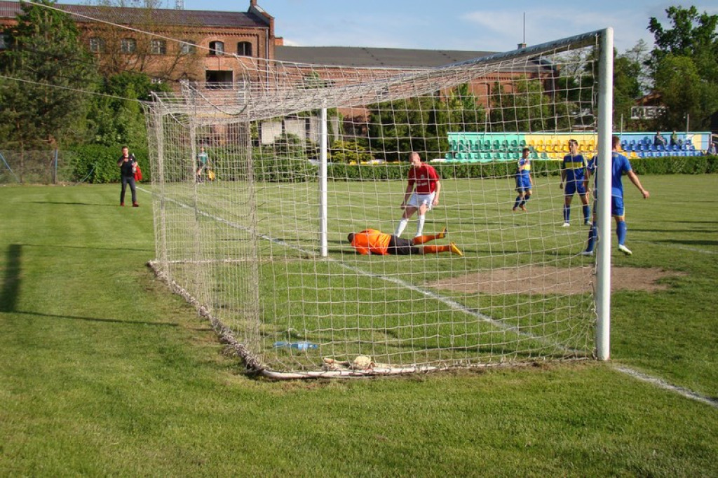 IV-ligowe derby Olimpii ze Stalą na remis