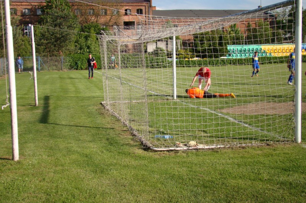 IV-ligowe derby Olimpii ze Stalą na remis