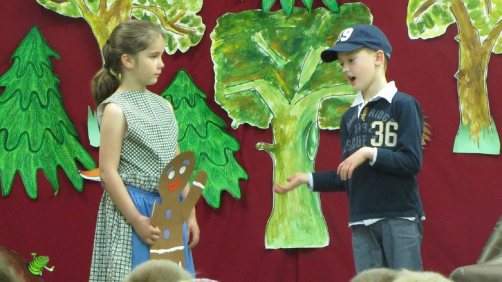 Aktorskie popisy w Zespole Szkół nr 2 w Brzegu