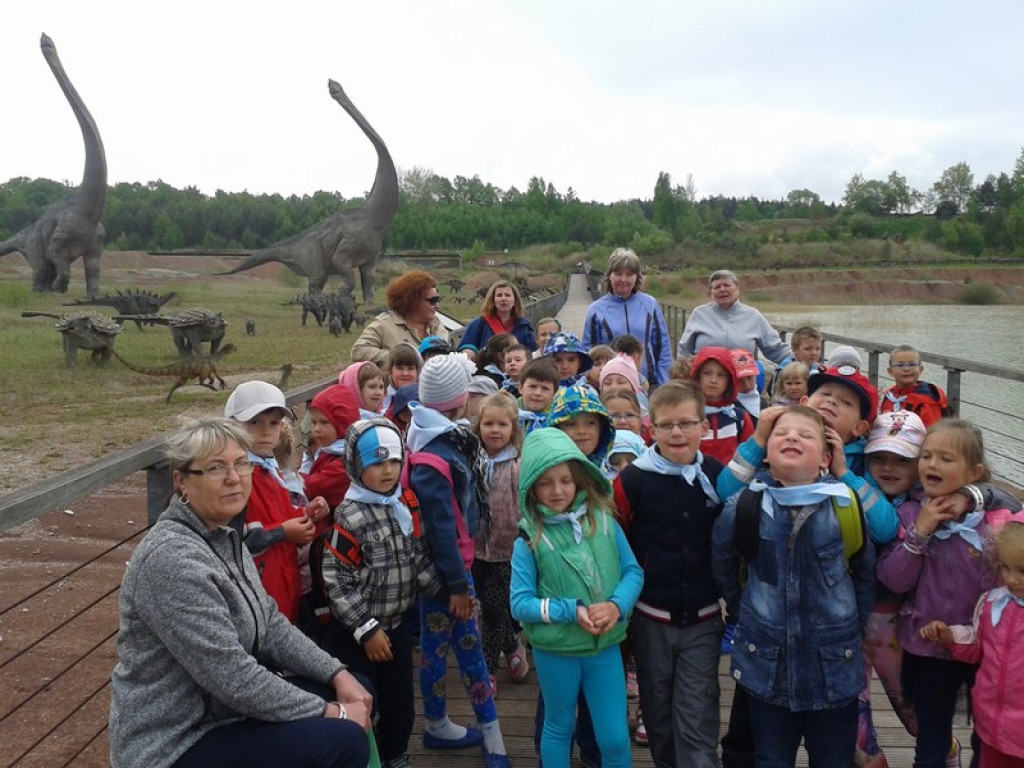 Przedszkolaki w Jura Parku