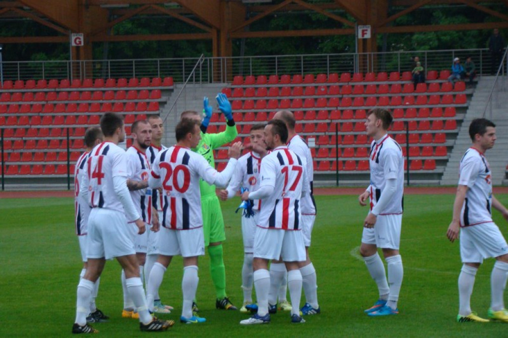 Finał Pucharu Polski w Brzegu - do przerwy 0:0