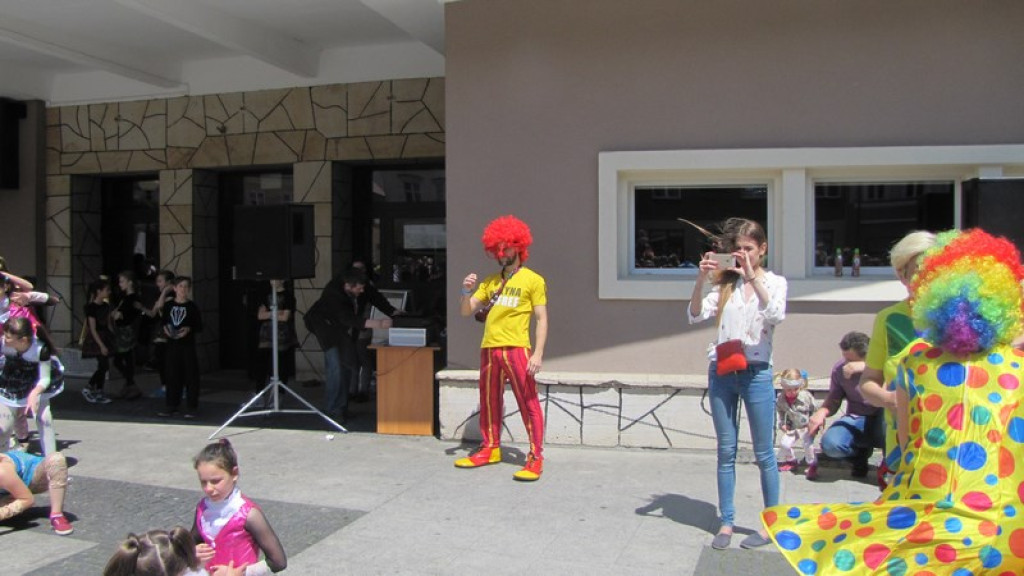 Klauny opanowały miasto!