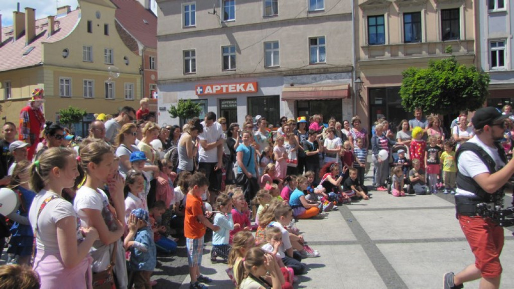 Klauny opanowały miasto!