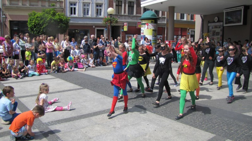 Klauny opanowały miasto!