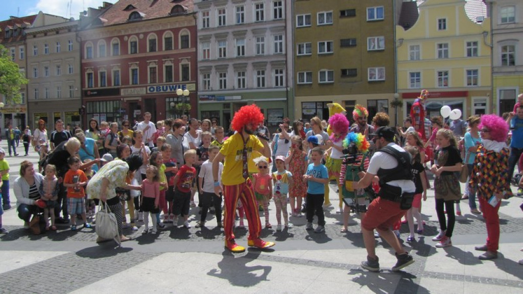 Klauny opanowały miasto!