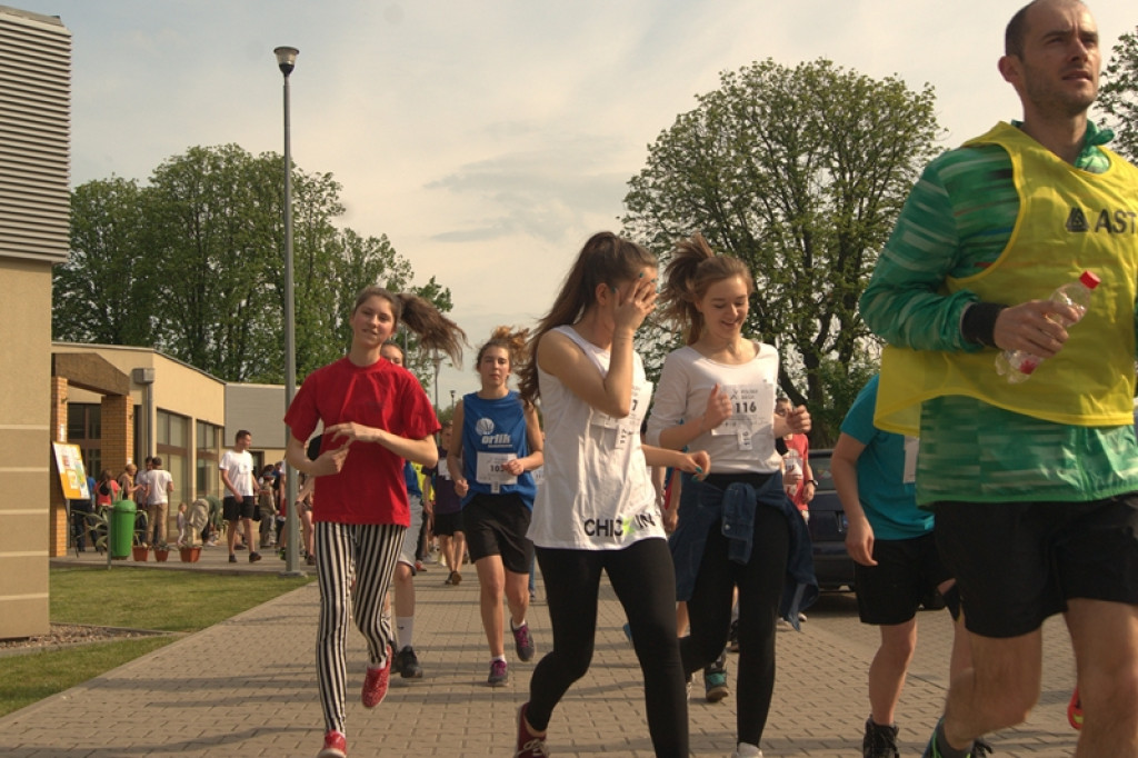 Pierwszy dzień Pikniku Lekkoatletycznego - Polska Biega [galeria zdjęć]